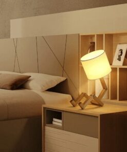 Lampe de chevet en bois, forme de robot