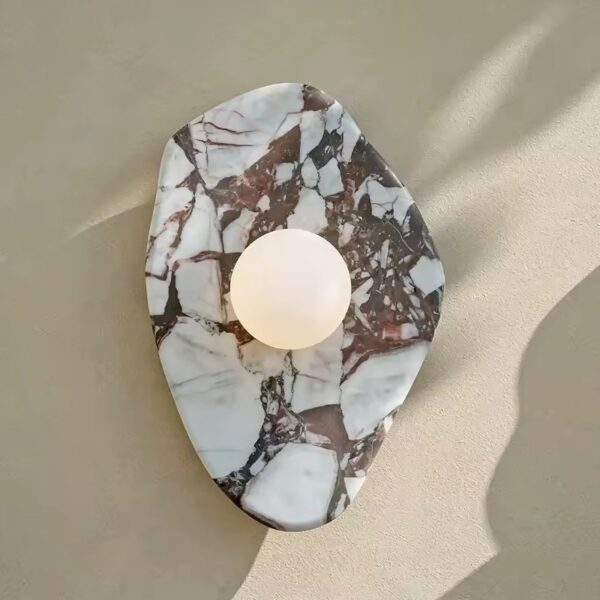 Applique_murale_en_marbre_au_design_naturel_8