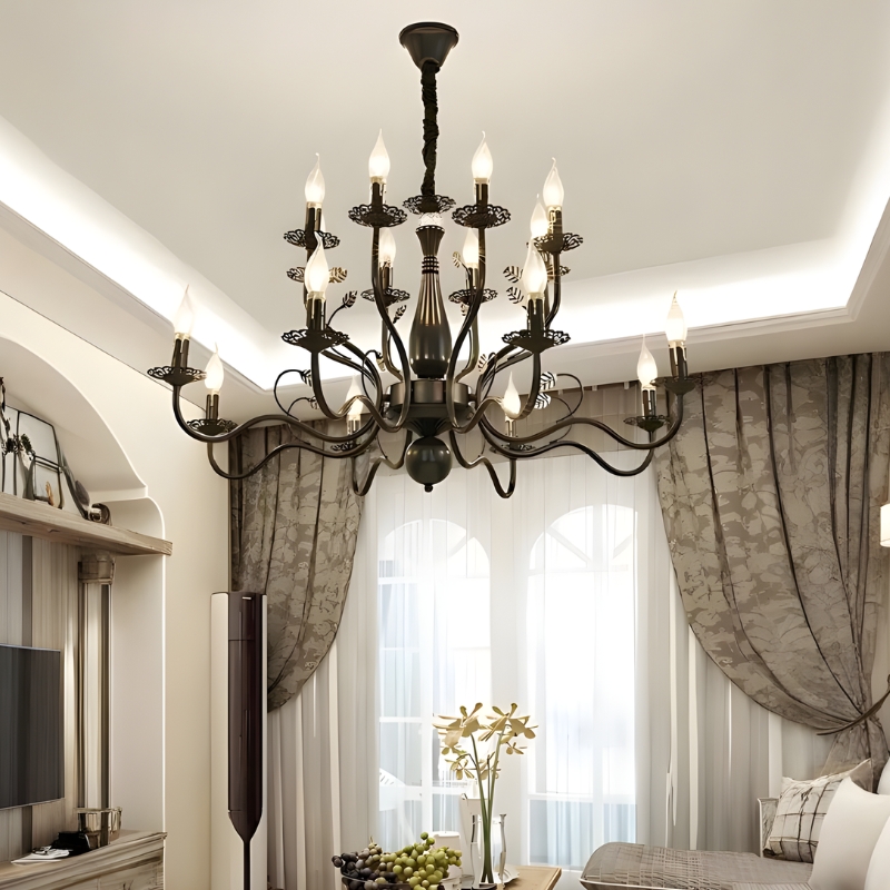 Lustre baroque doré et noir en fer forgé