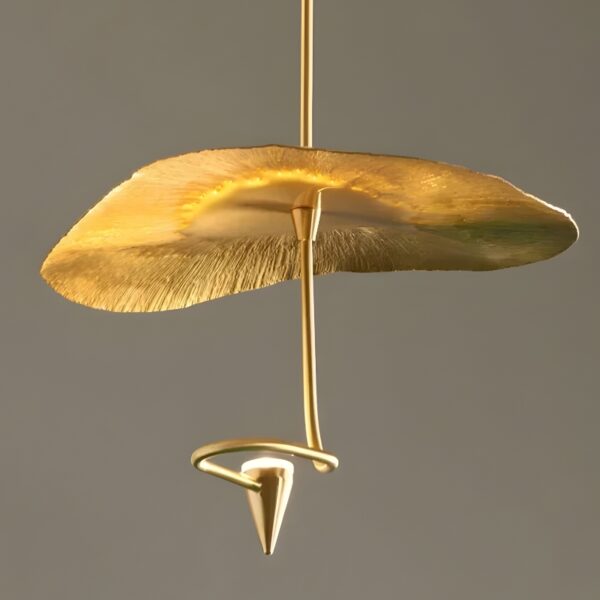 Suspension cascade LED spirale dorée luxe