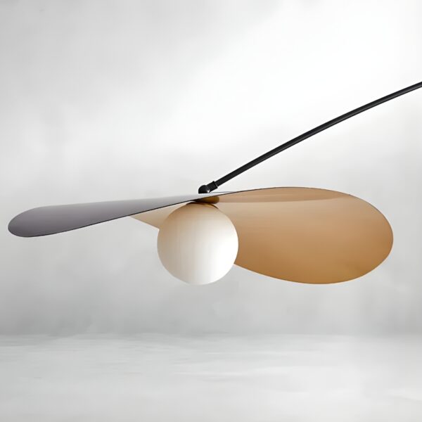 Plafonnier suspendu déporté asymétrique noir et or