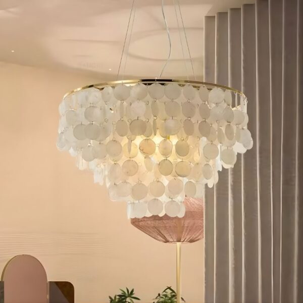 Suspension coquillage doré design moderne